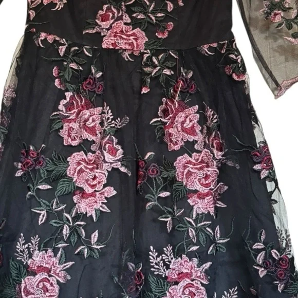 Chi Chi London Black Embroidered Floral Dress US Size 10 - Picture 2 of 10